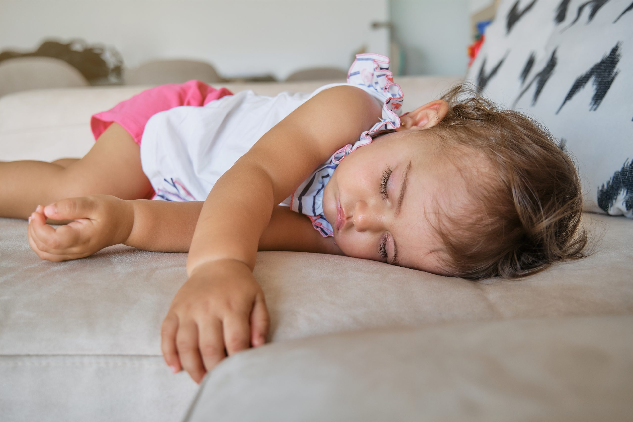 How the Clocks Going Forward Affects Baby and Toddler Sleep